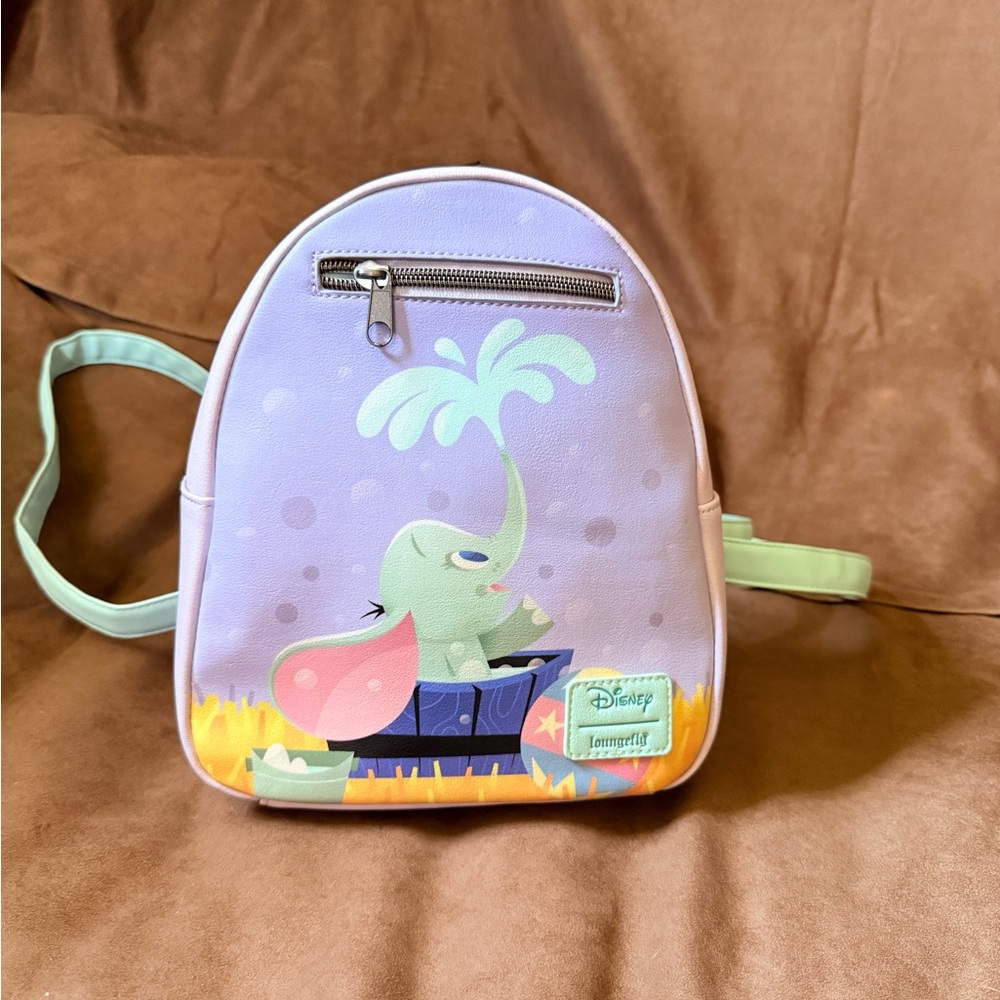 Disney Dumbo Loungefly Backpack - Picture 2 of 7